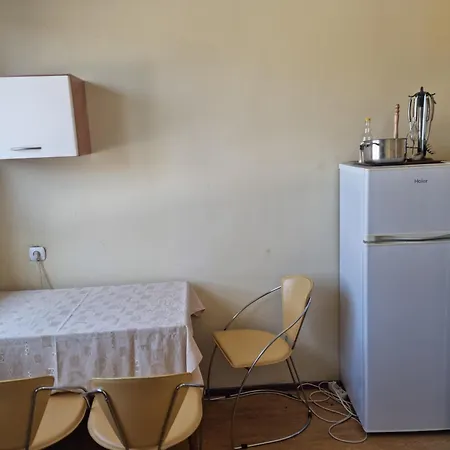 Mieszkanie Trzpokojowe *